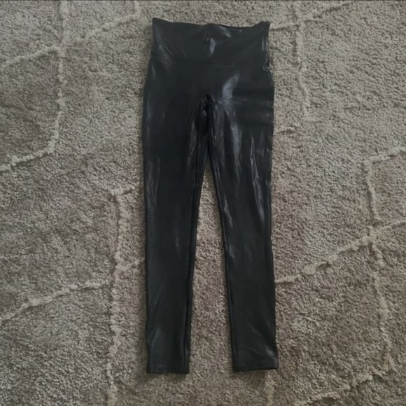 SPANX Faux Leather Leggings size small black tights - Picture 3 of 6